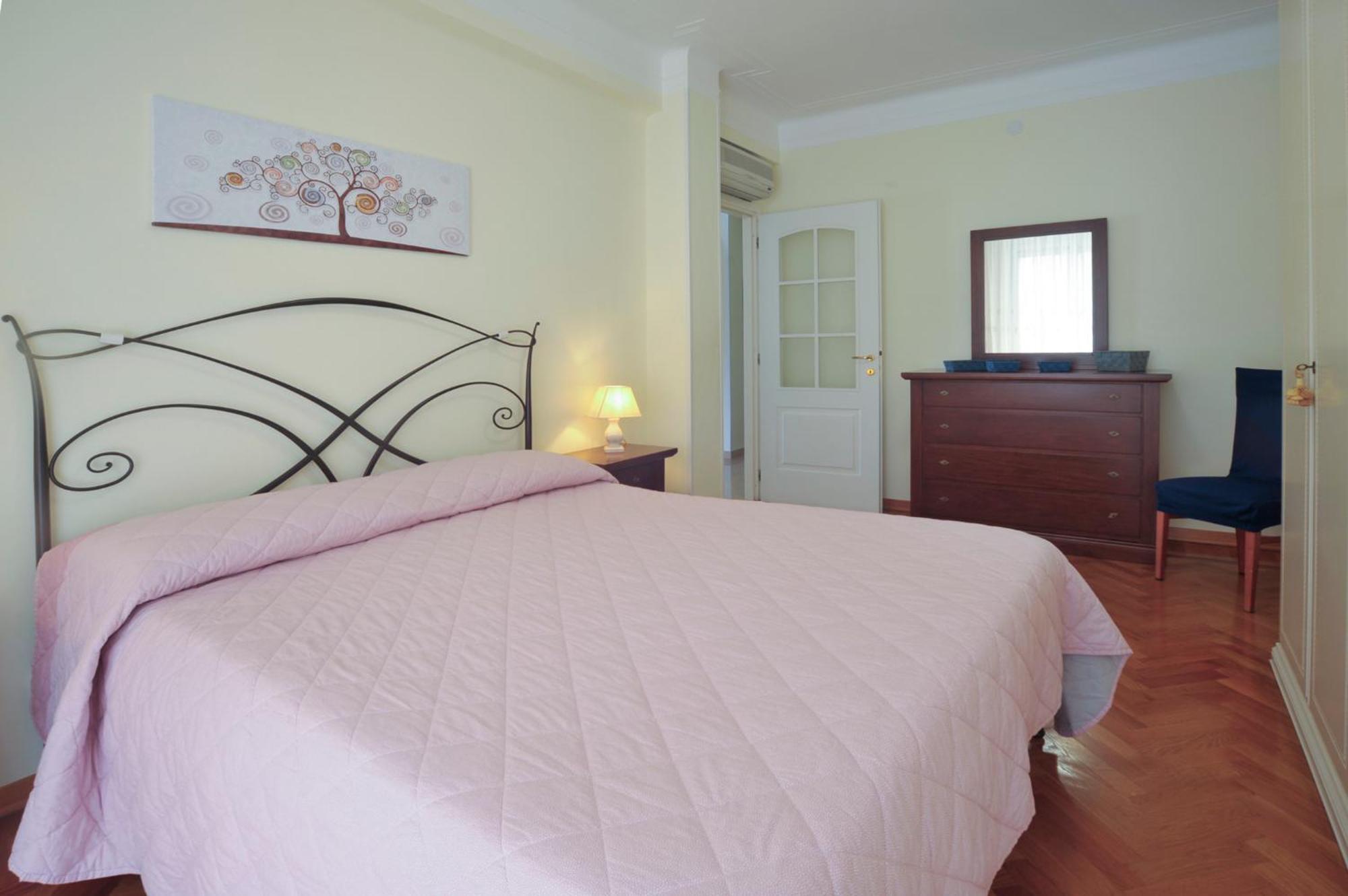 Casa Carina Centro Citta Con Garage Privato Daire Sanremo Dış mekan fotoğraf