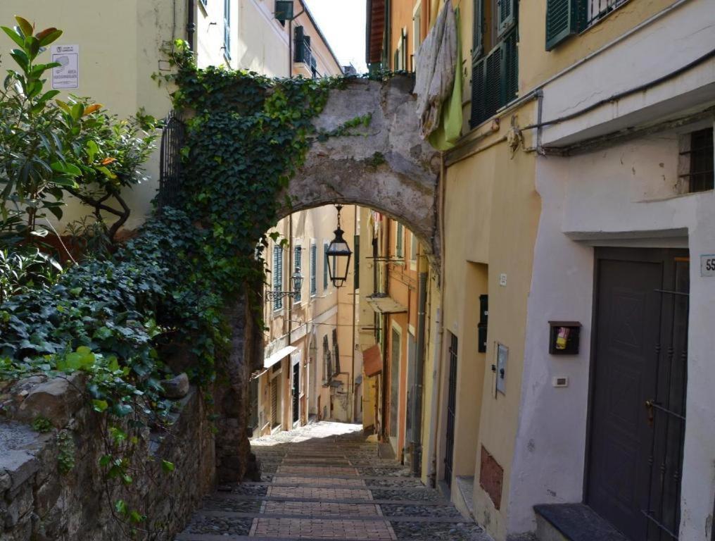 Casa Carina Centro Citta Con Garage Privato Daire Sanremo Dış mekan fotoğraf