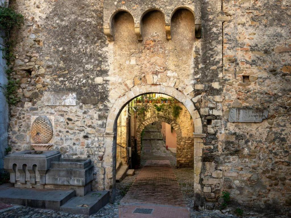 Casa Carina Centro Citta Con Garage Privato Daire Sanremo Dış mekan fotoğraf