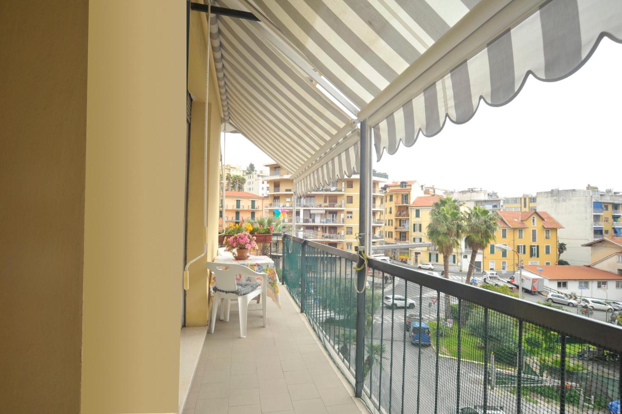 Casa Carina Centro Citta Con Garage Privato Daire Sanremo Dış mekan fotoğraf